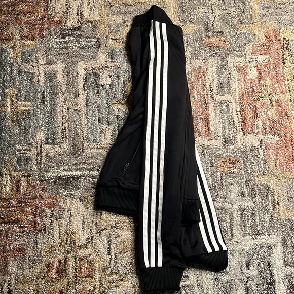 Adidas Size S Jacket - Picture 4 of 6